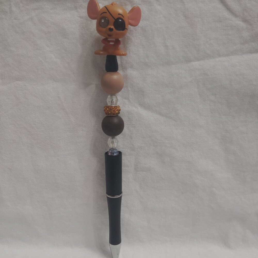 Disney Doorable- Halloween Roo- Handmade Beaded Pen Winnie the Pooh